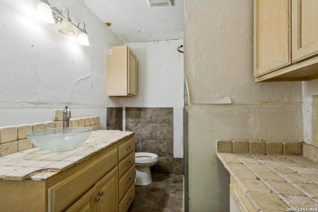 247 Edna San Antonio TX 78220