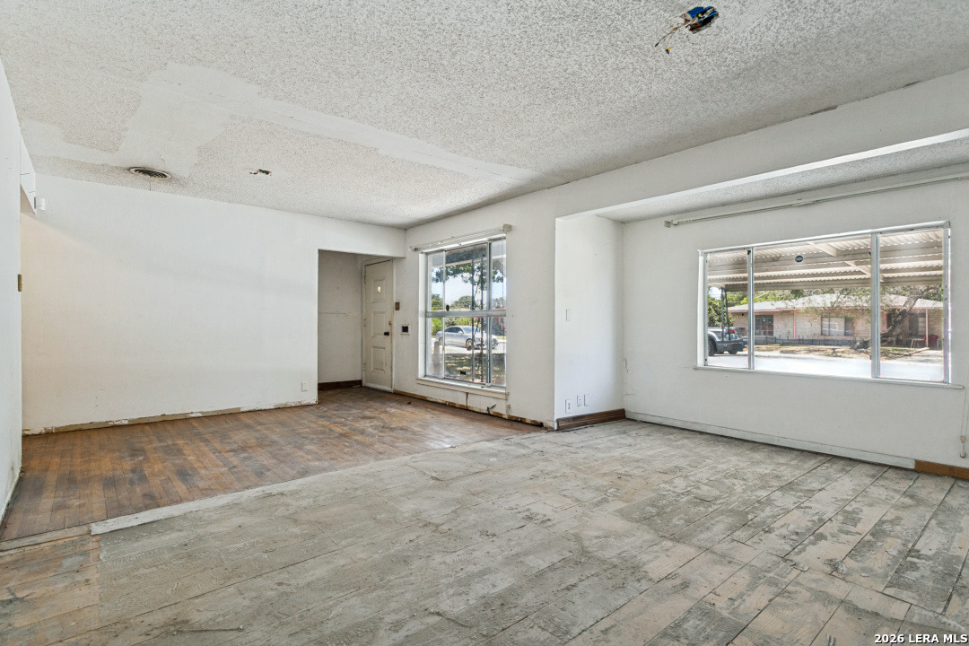 247 Edna San Antonio TX 78220