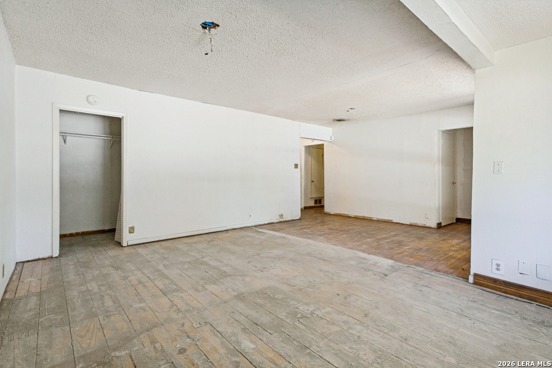 247 Edna San Antonio TX 78220