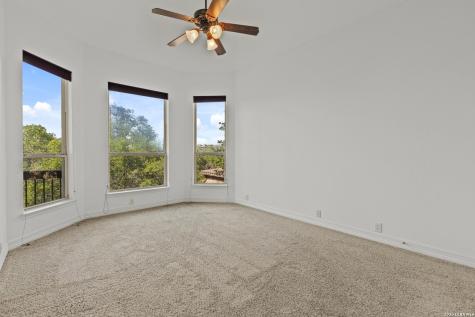 623 Sentry Hill San Antonio TX 78260