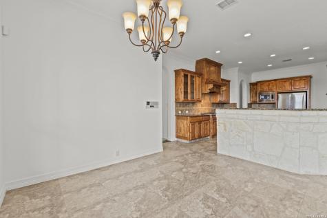 623 Sentry Hill San Antonio TX 78260