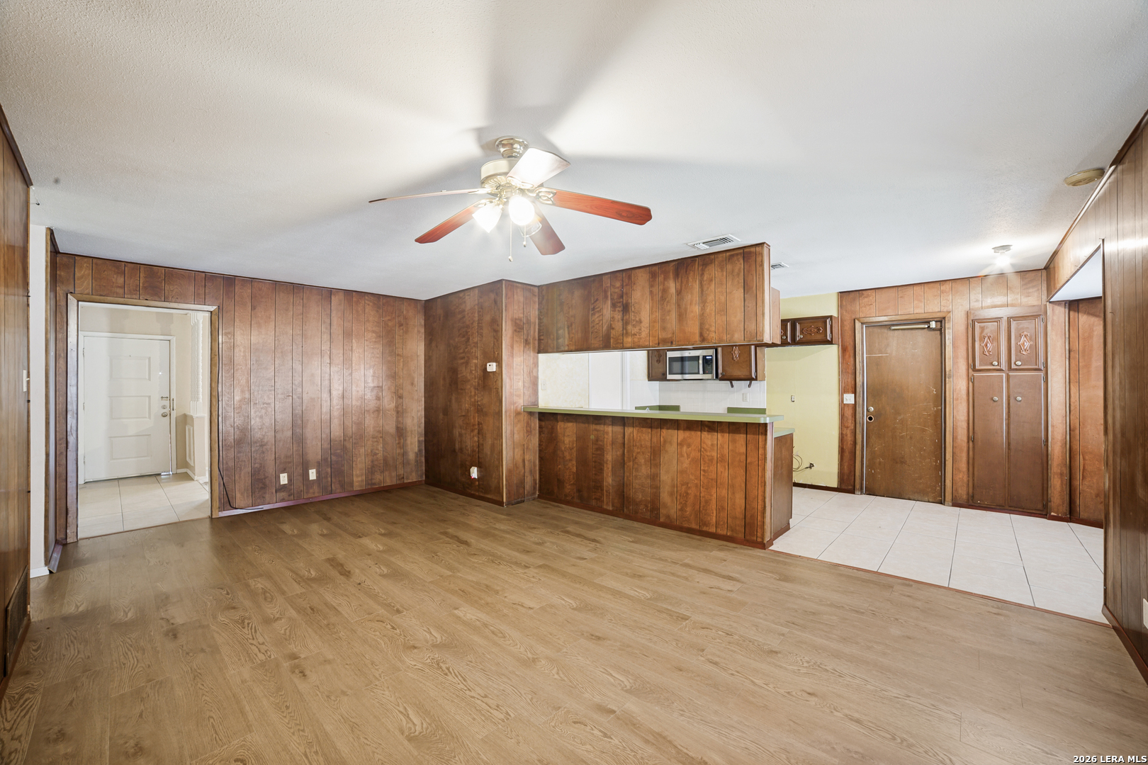 911 Clearview San Antonio TX 78228