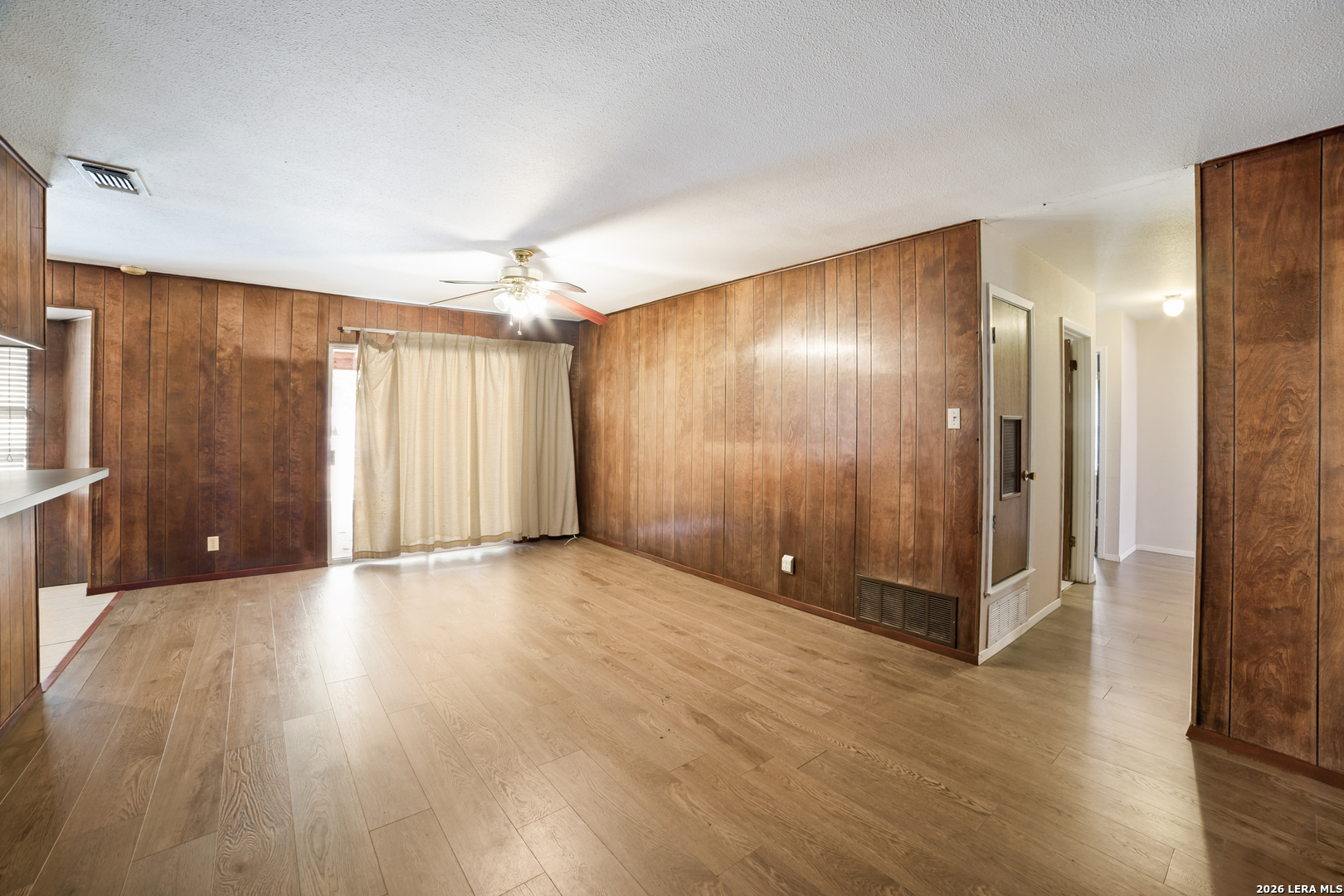 911 Clearview San Antonio TX 78228