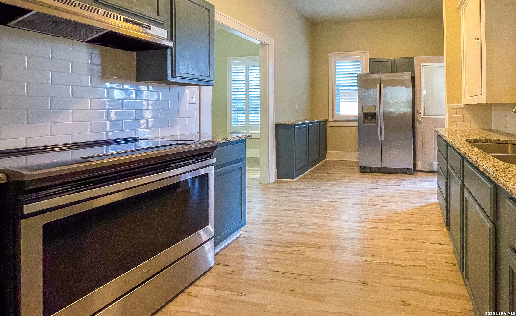423 S 6th Kenedy TX 78119