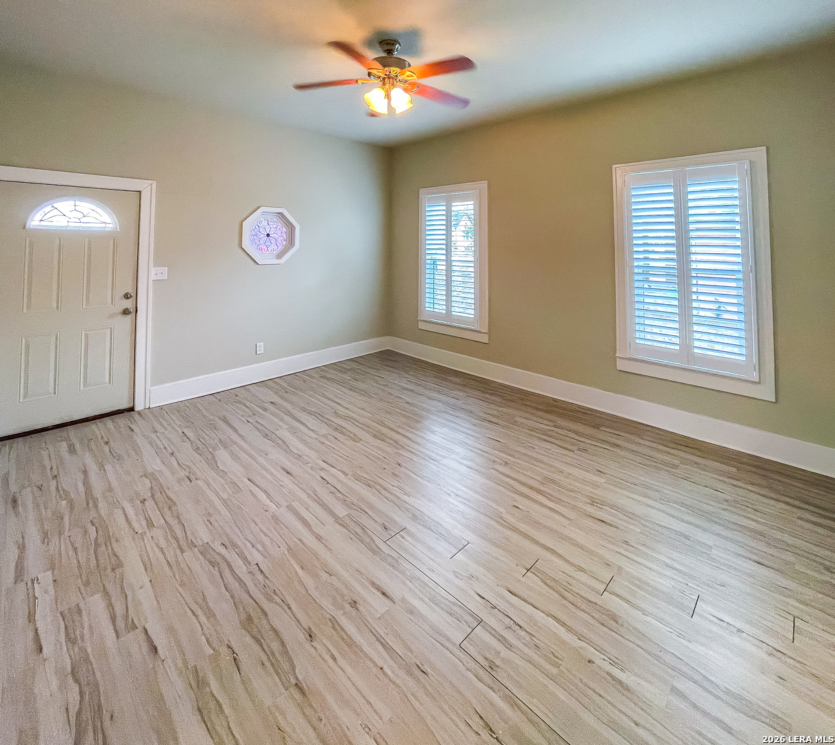423 S 6th Kenedy TX 78119