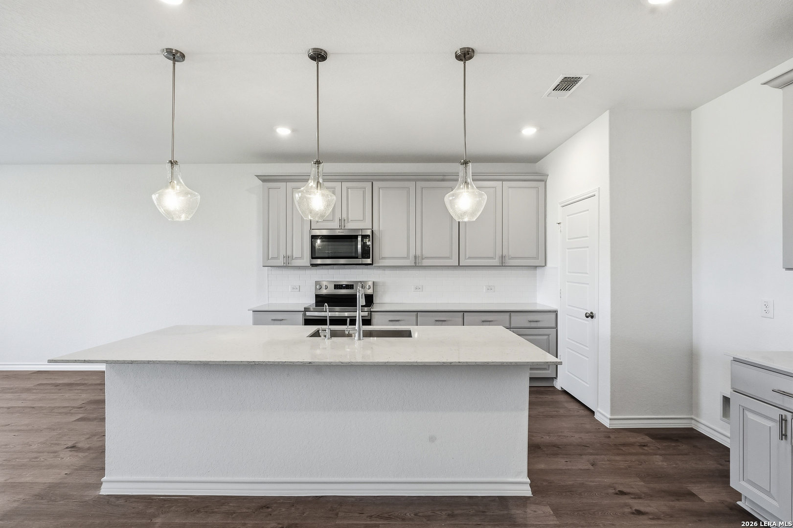 522 Nightingale Avenue Marion TX 78124