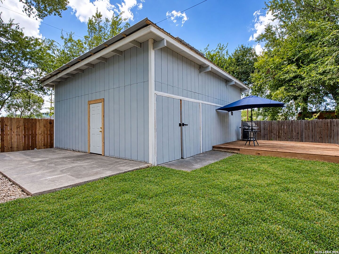 1122 W Craig Place San Antonio TX 78201