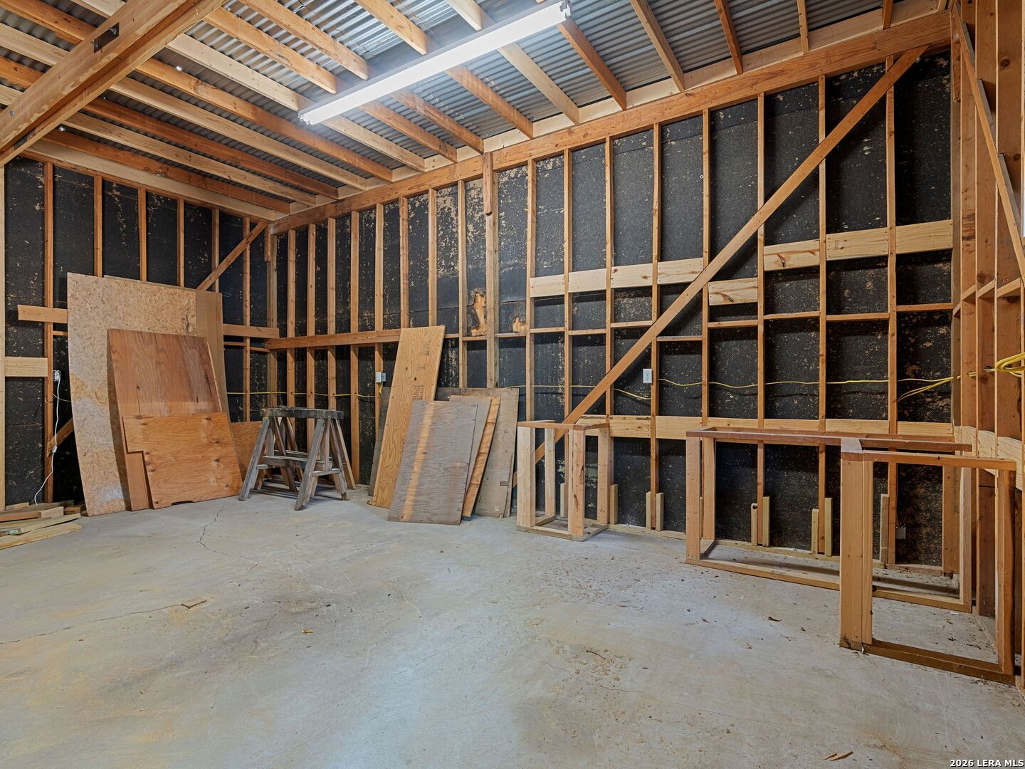 1122 W Craig Place San Antonio TX 78201