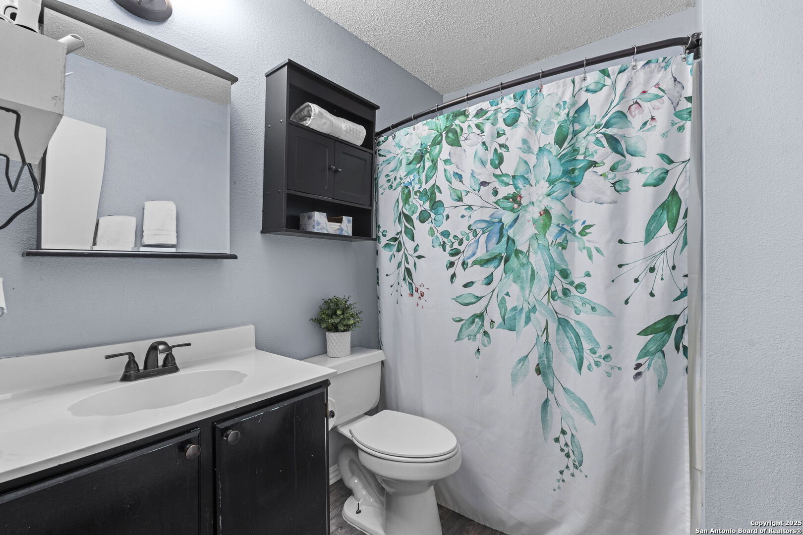 3315 Glacier Lake San Antonio TX 78222