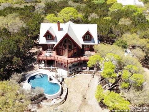 243 Sweetheart Creek Helotes TX 78023