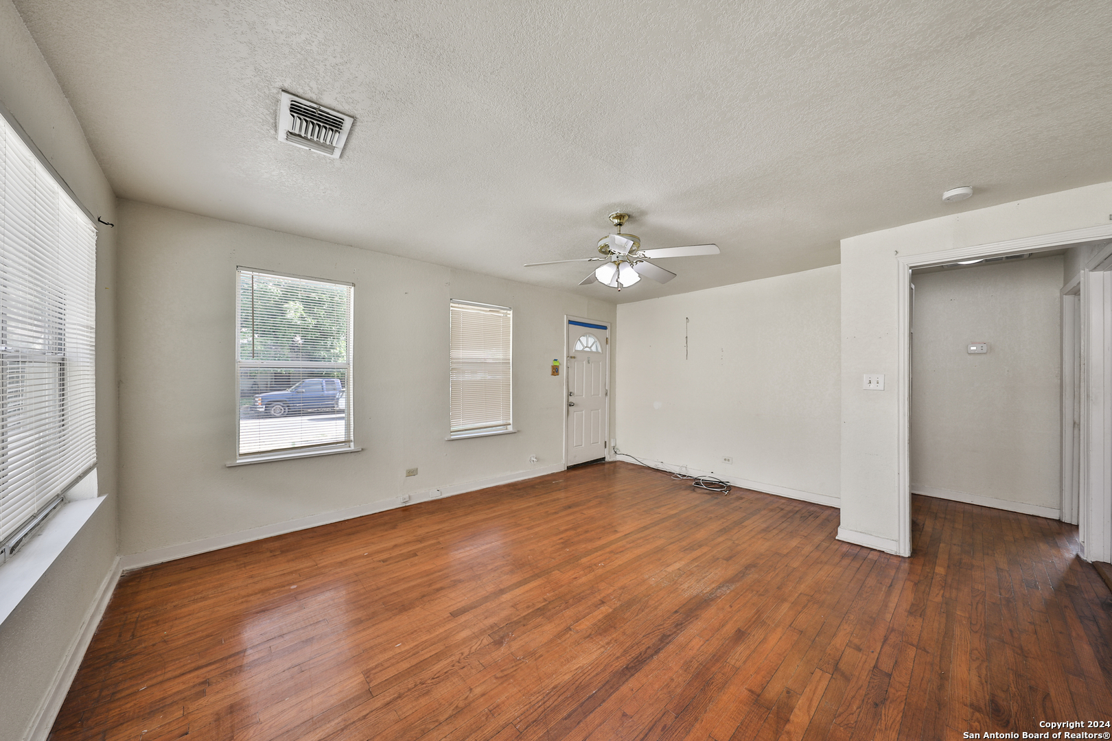 406 Gardina San Antonio TX 78201
