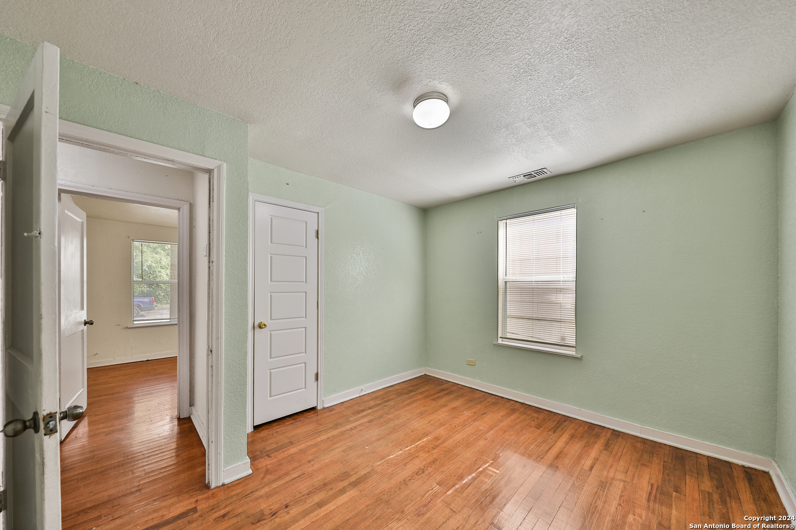 406 Gardina San Antonio TX 78201