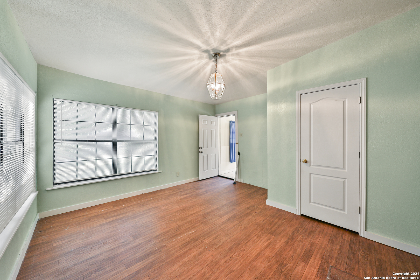 406 Gardina San Antonio TX 78201