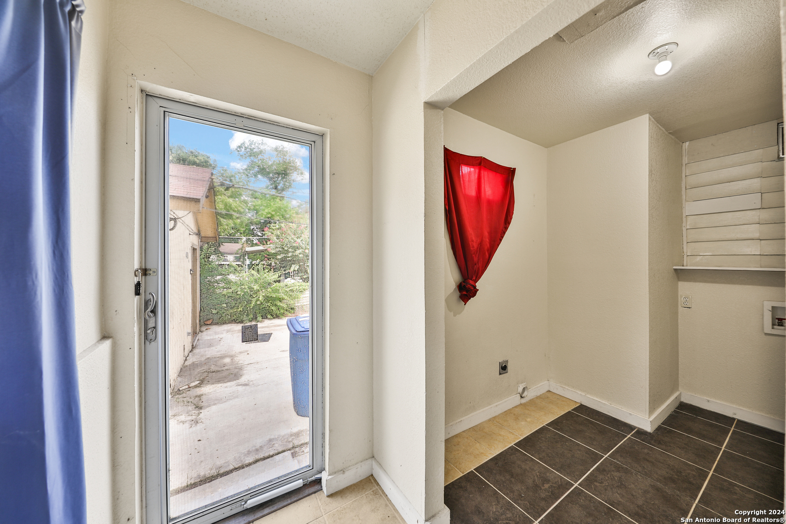 406 Gardina San Antonio TX 78201