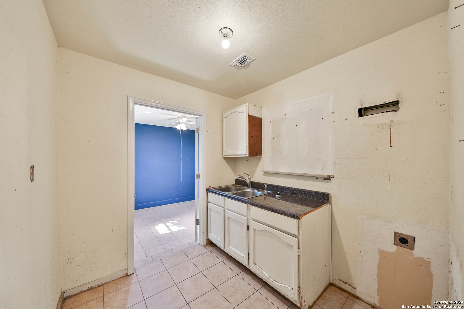 406 Gardina San Antonio TX 78201
