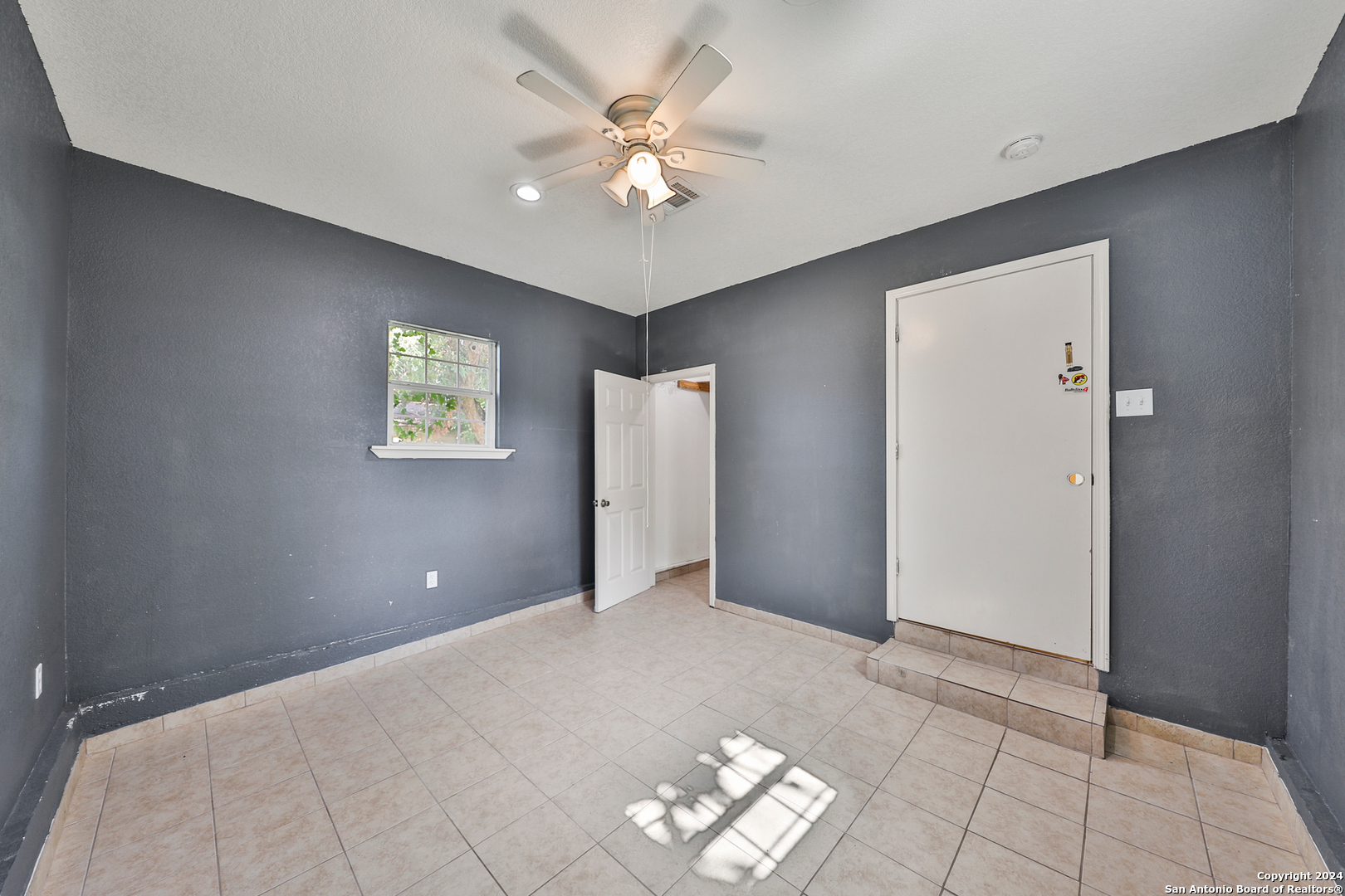 406 Gardina San Antonio TX 78201