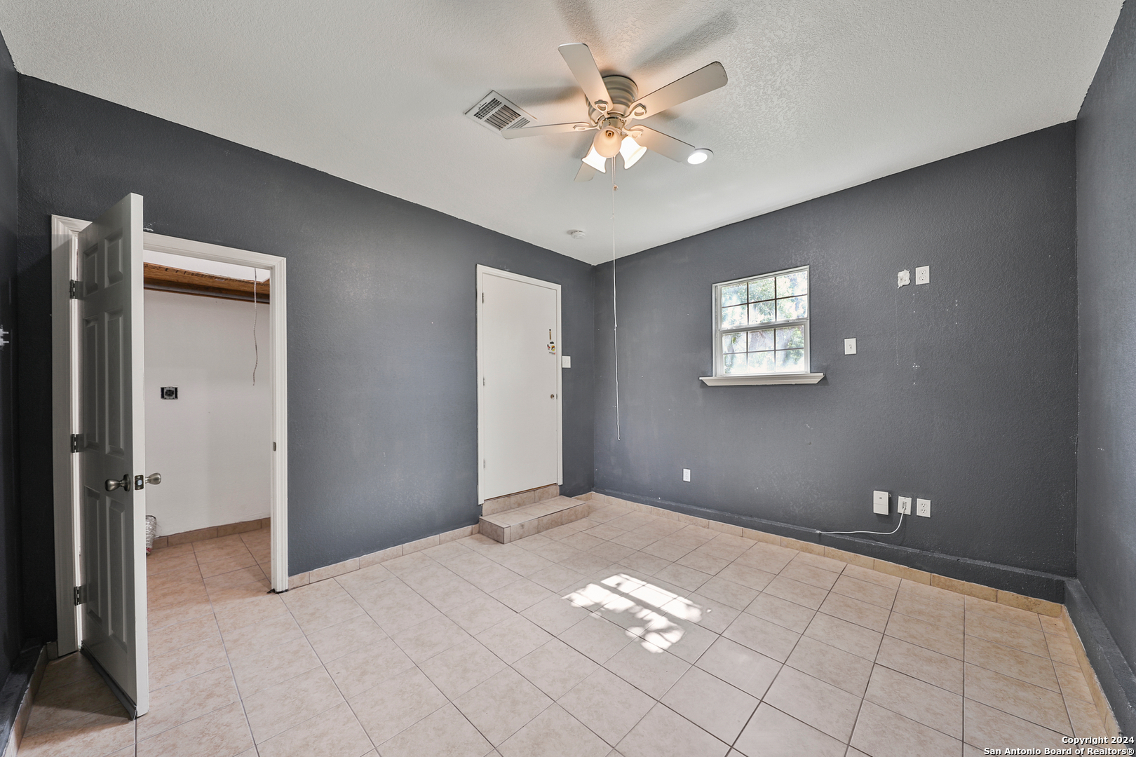 406 Gardina San Antonio TX 78201