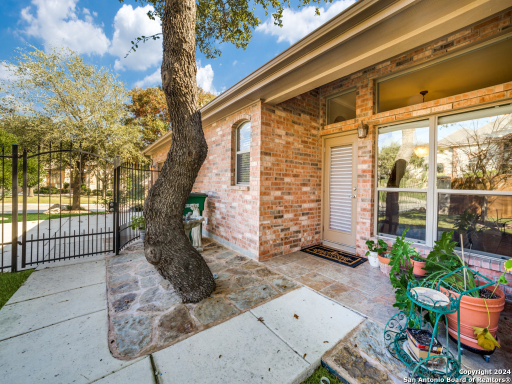 13919 French Oaks Helotes TX 78023
