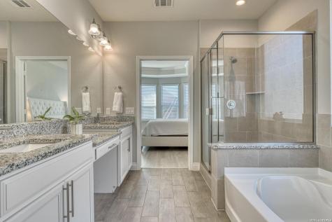 7610 Desperado Way Boerne TX 78015