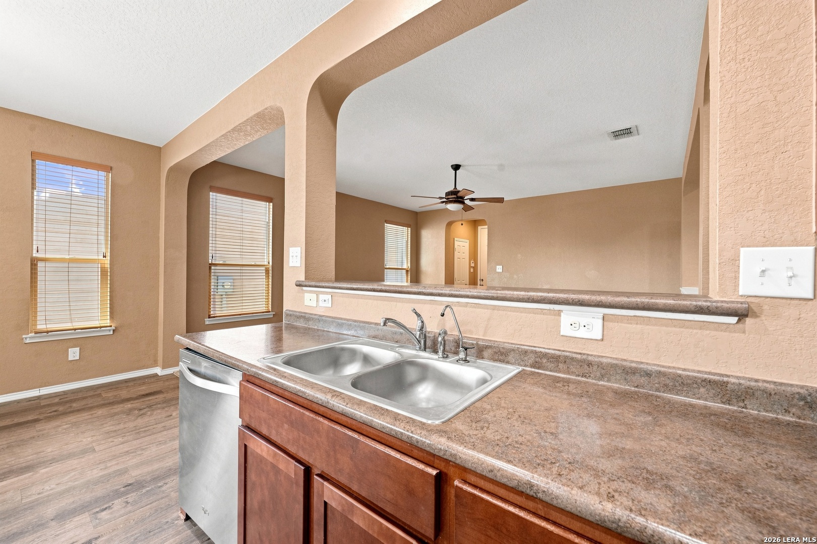 7562 Copper Meadow Converse TX 78109