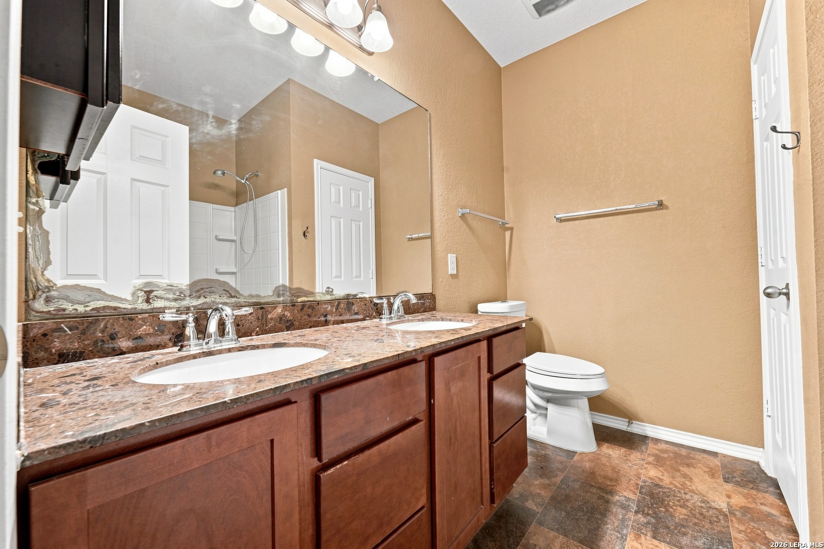 7562 Copper Meadow Converse TX 78109