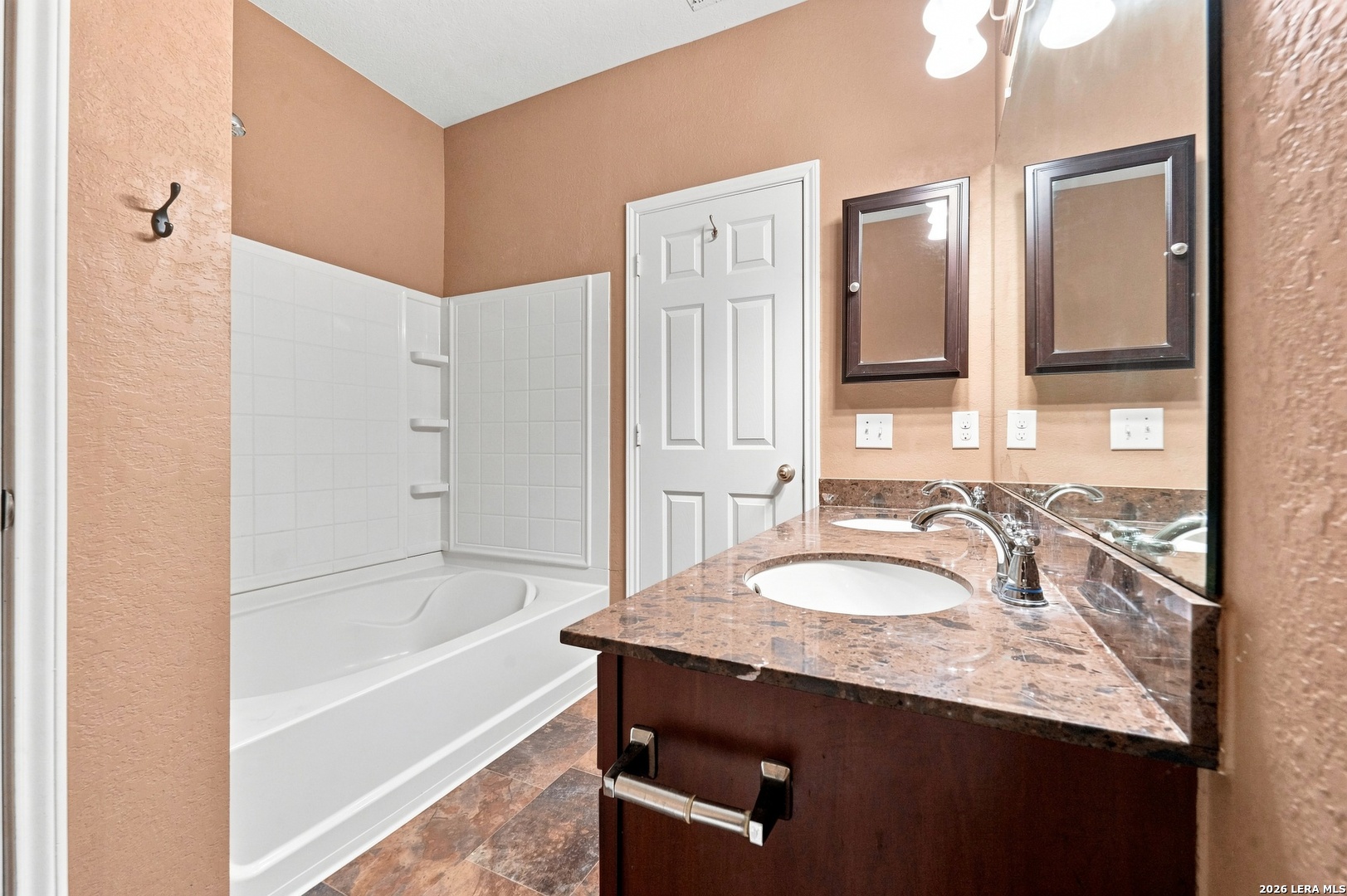 7562 Copper Meadow Converse TX 78109