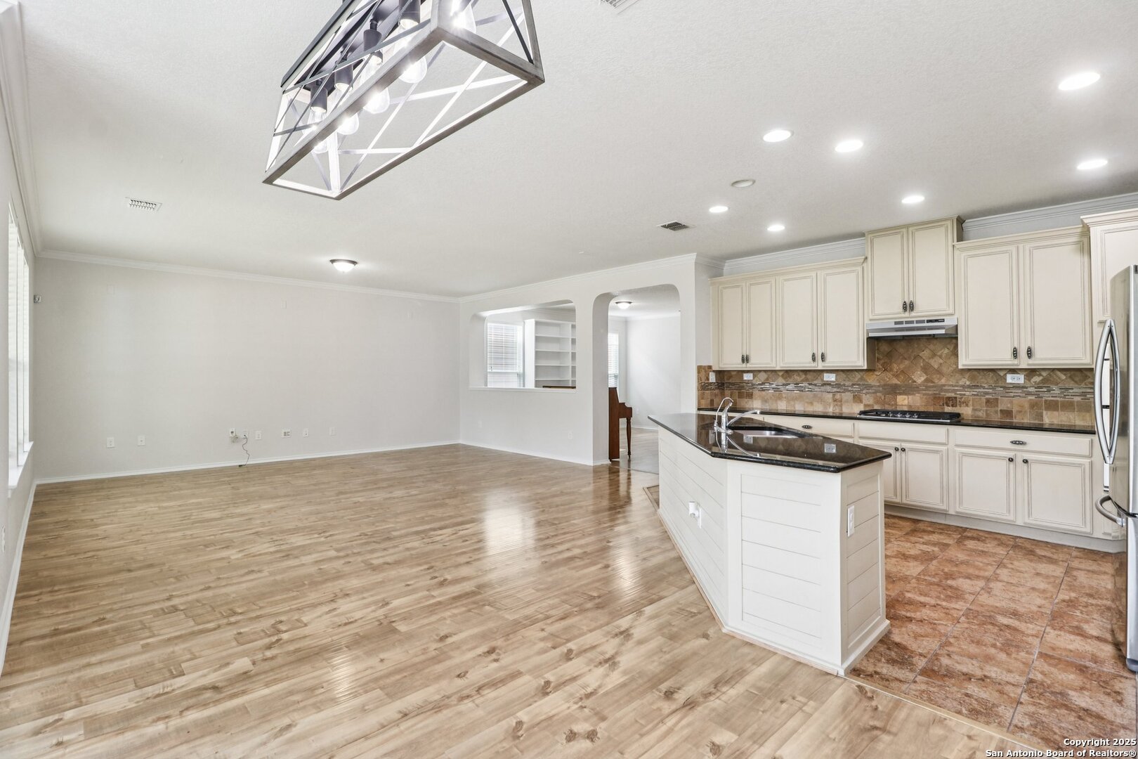 13027 Geyser Peak San Antonio TX 78253
