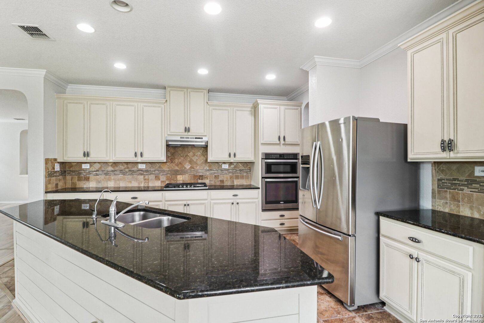 13027 Geyser Peak San Antonio TX 78253
