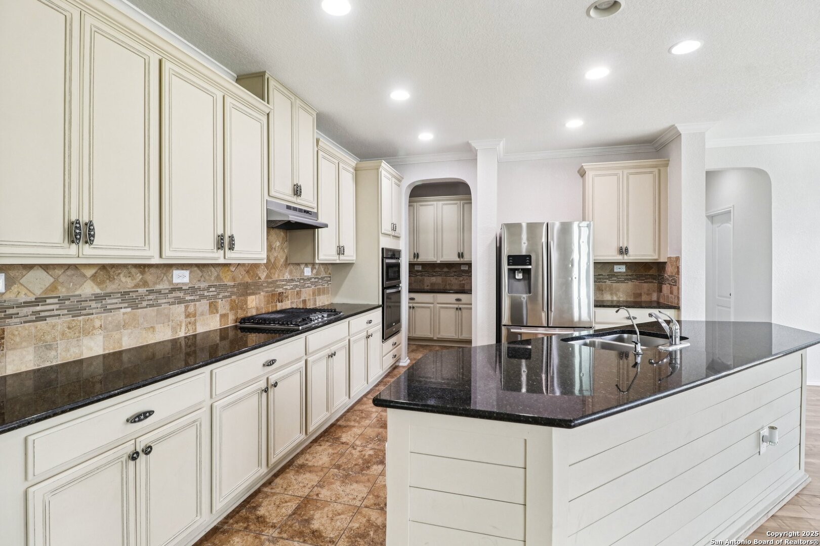 13027 Geyser Peak San Antonio TX 78253