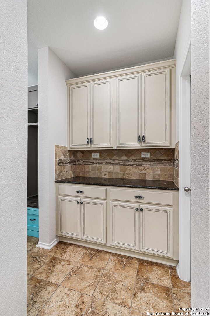 13027 Geyser Peak San Antonio TX 78253