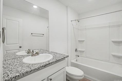 5459 Daphne Path San Antonio TX 78253