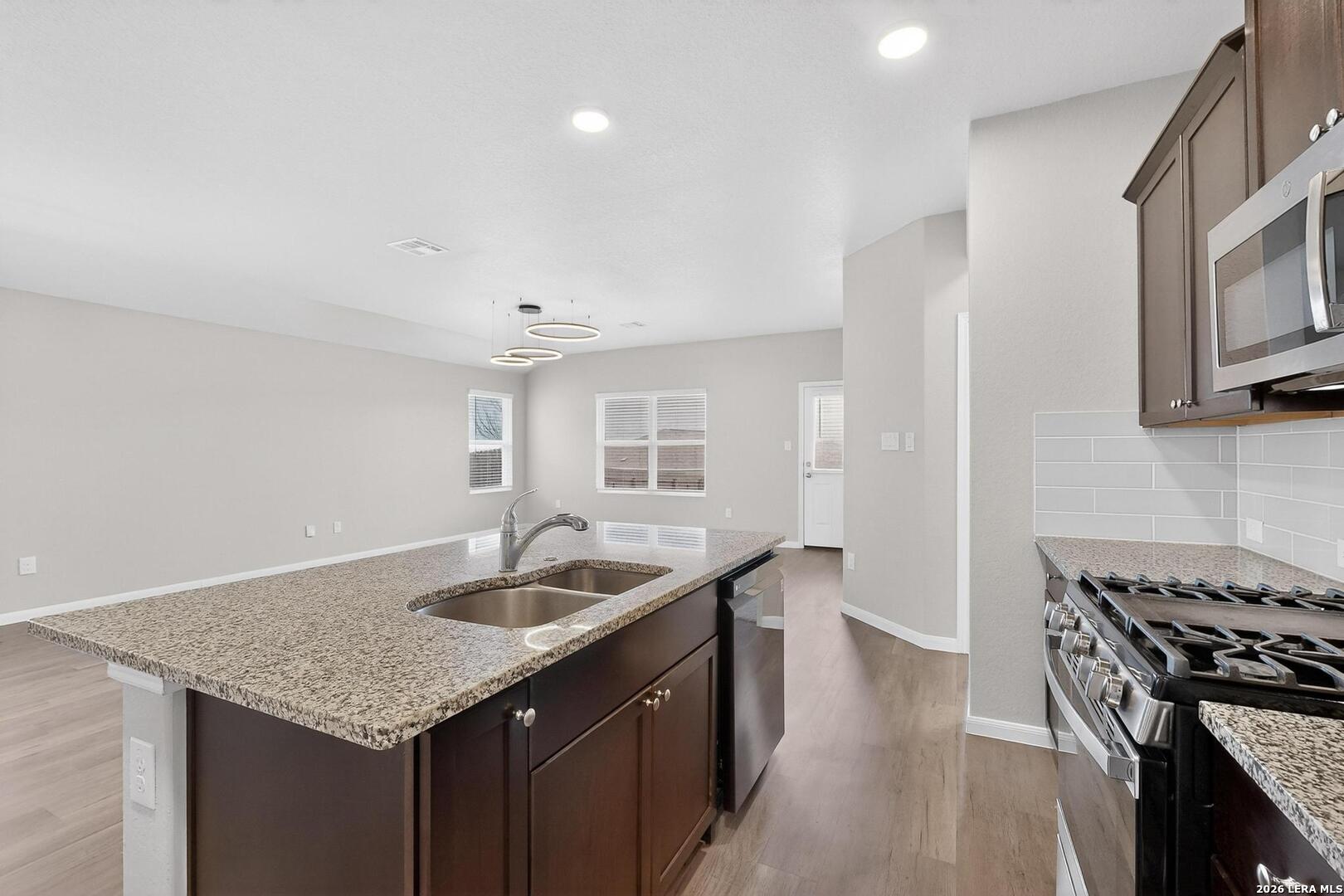 6806 Bale Ridge San Antonio TX 78252
