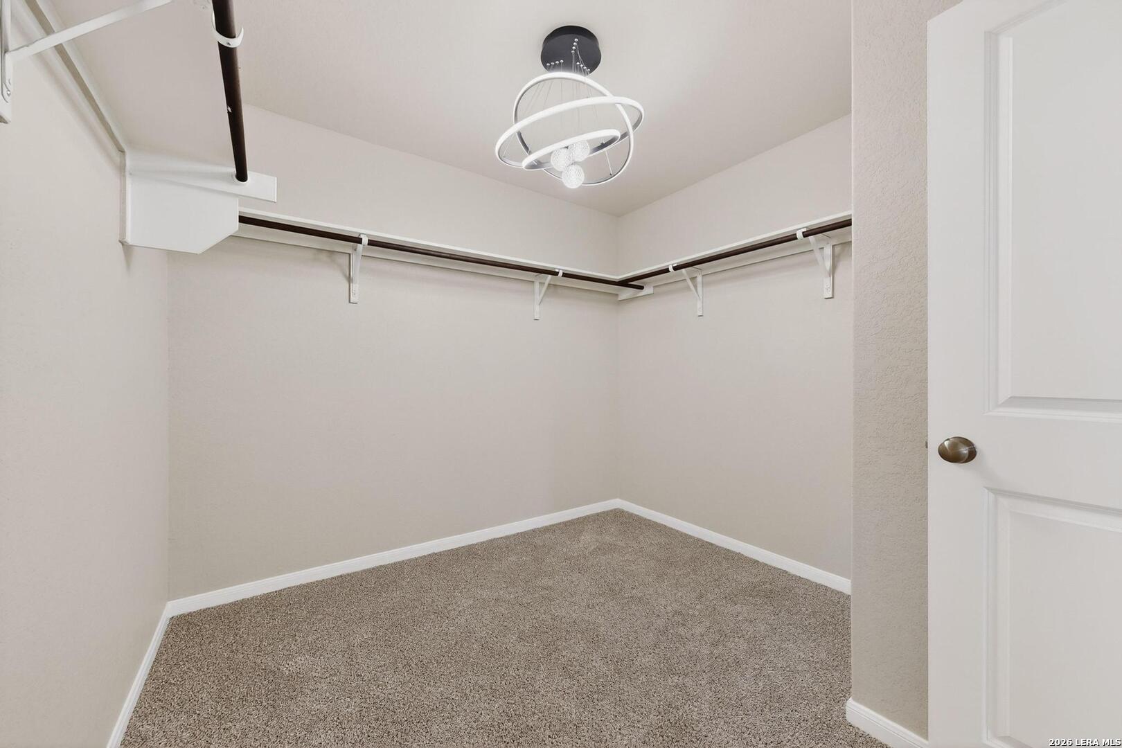 6806 Bale Ridge San Antonio TX 78252