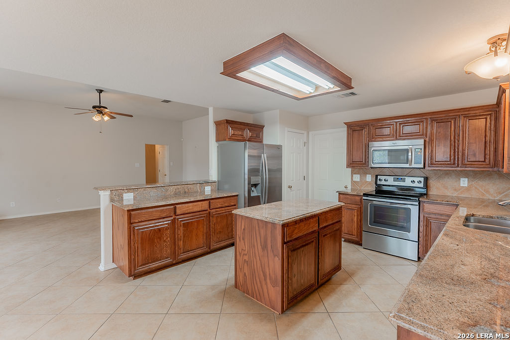 4410 Nugget Peak San Antonio TX 78259