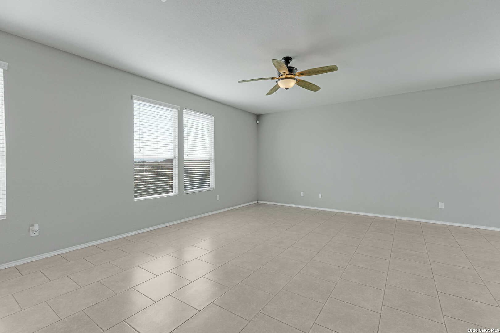 9514 Dark Oak Creek Converse TX 78109