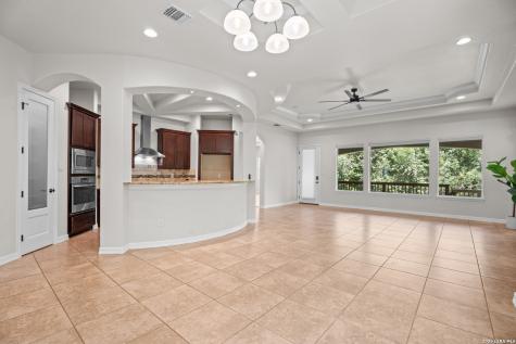 6131 Lowrie San Antonio TX 78239