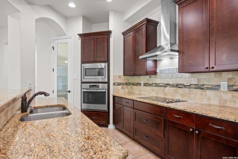 6131 Lowrie San Antonio TX 78239