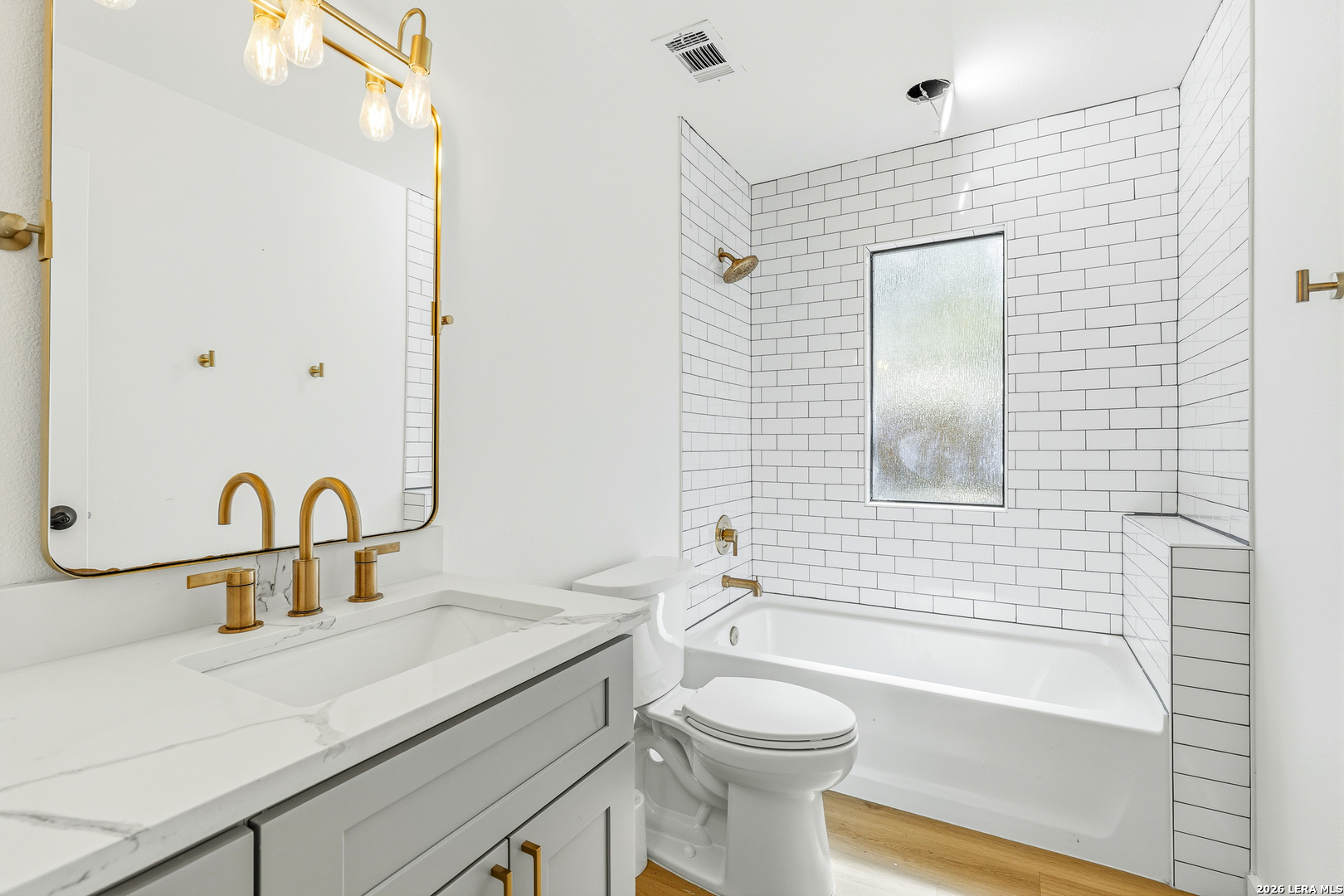 221 W Highland Drive Boerne TX 78006
