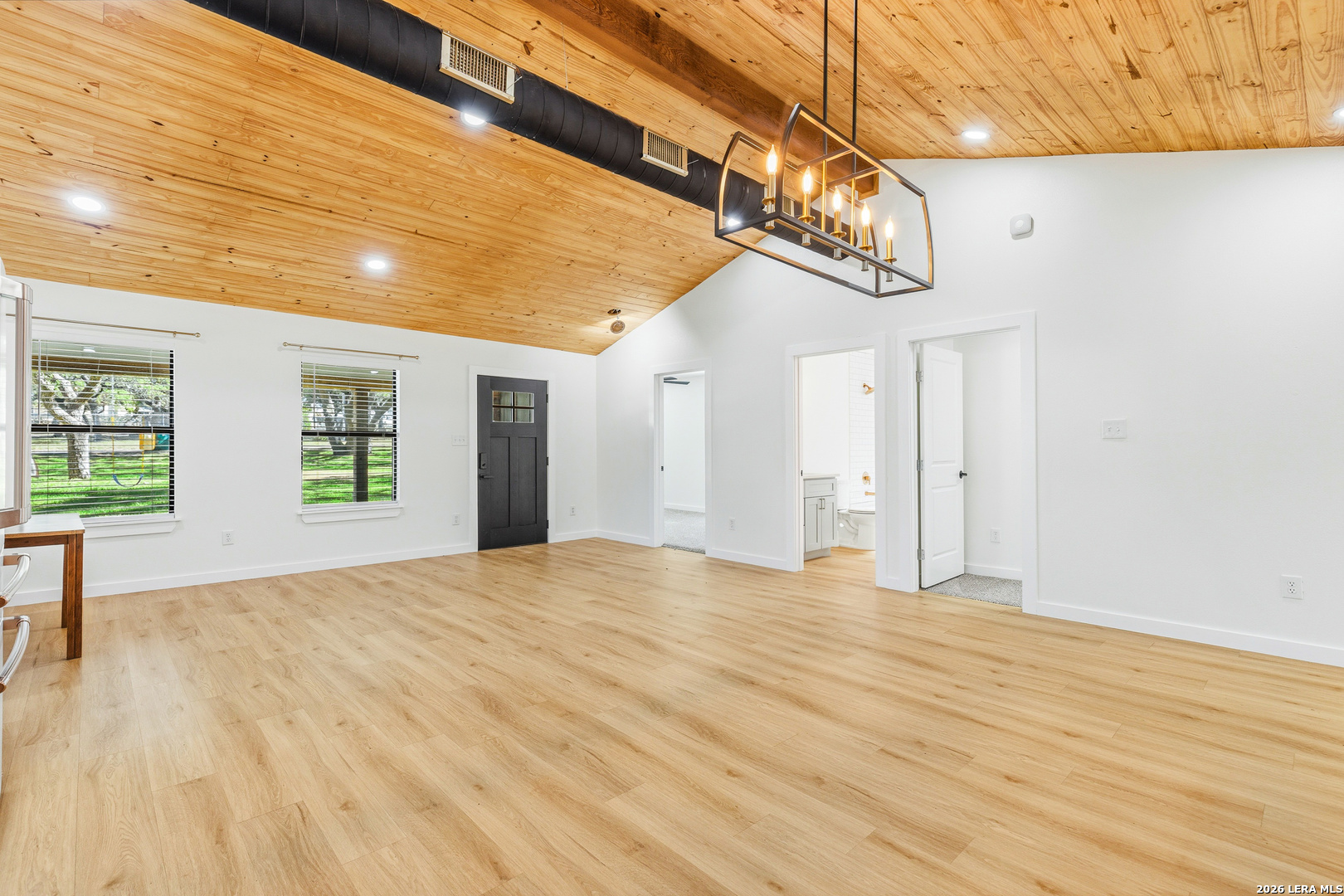 221 W Highland Drive Boerne TX 78006