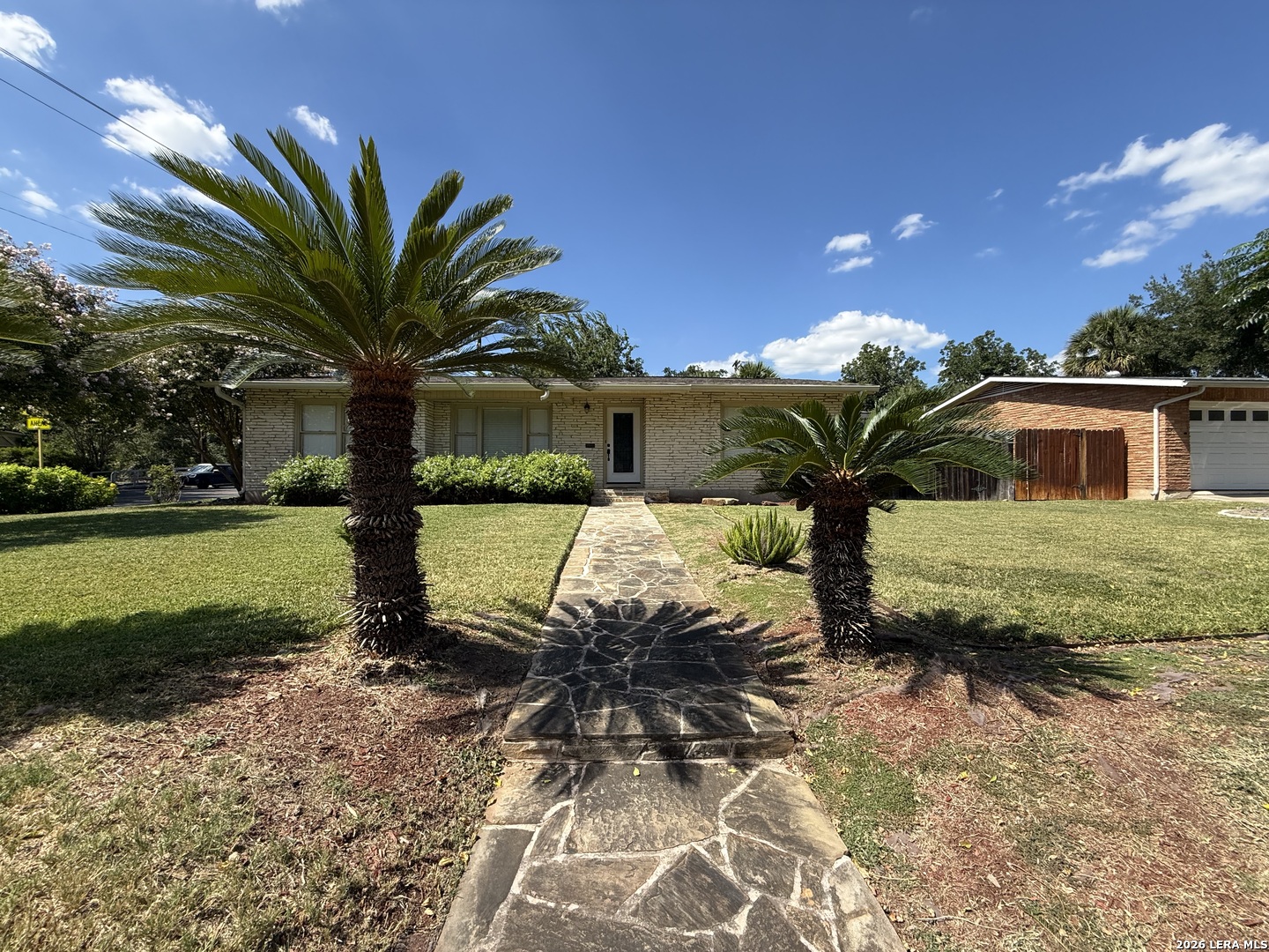 403 E Nottingham Drive San Antonio TX 78209