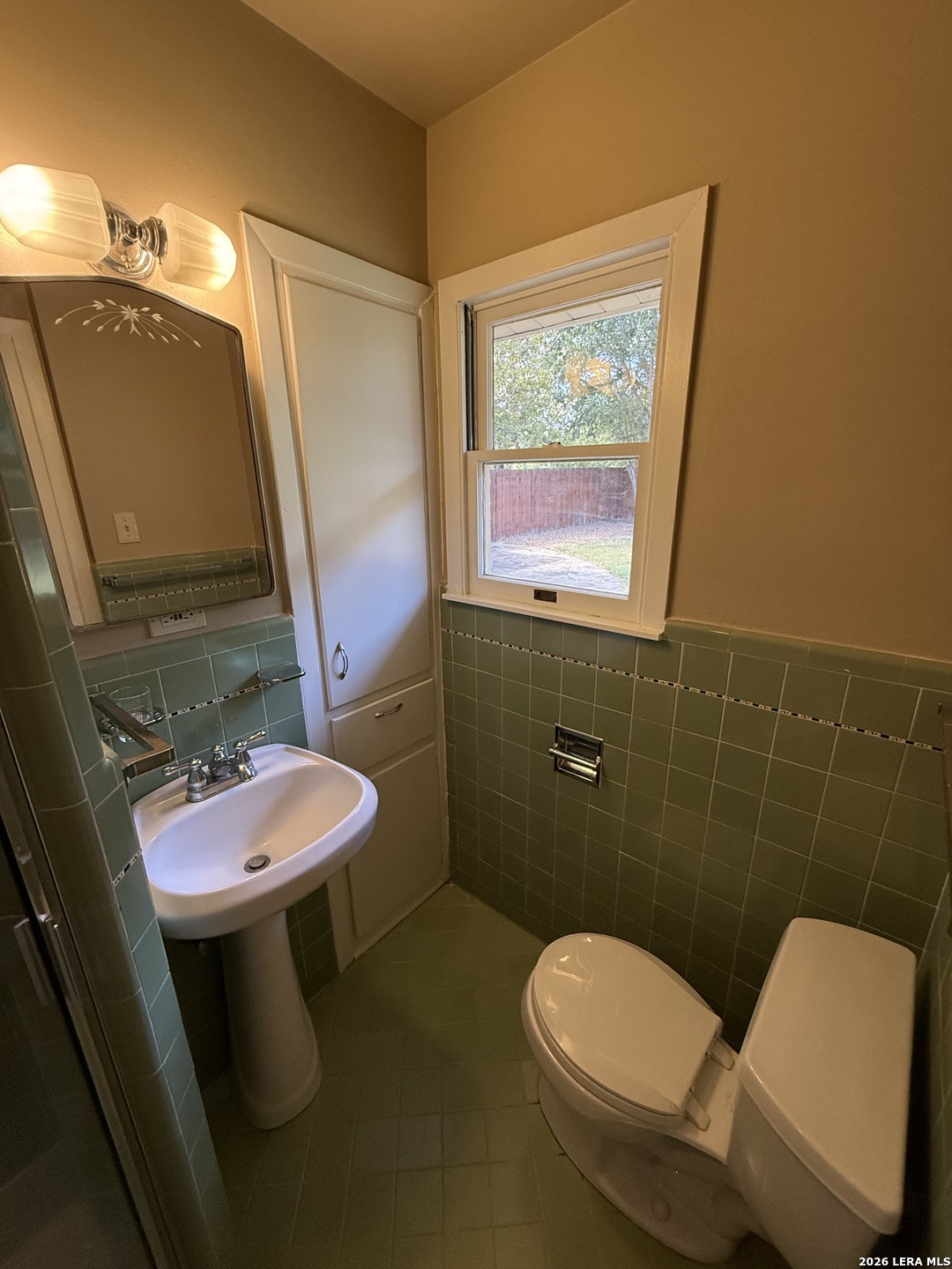 403 E Nottingham Drive San Antonio TX 78209