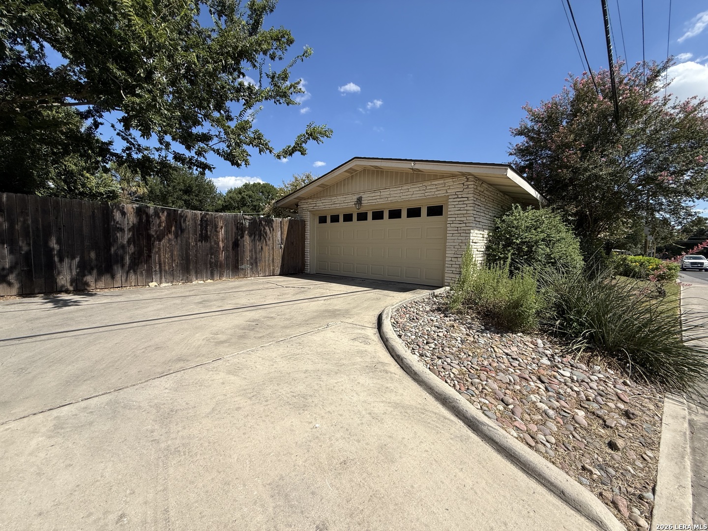 403 E Nottingham Drive San Antonio TX 78209