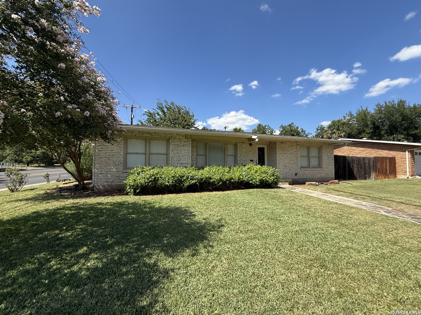 403 E Nottingham Drive San Antonio TX 78209