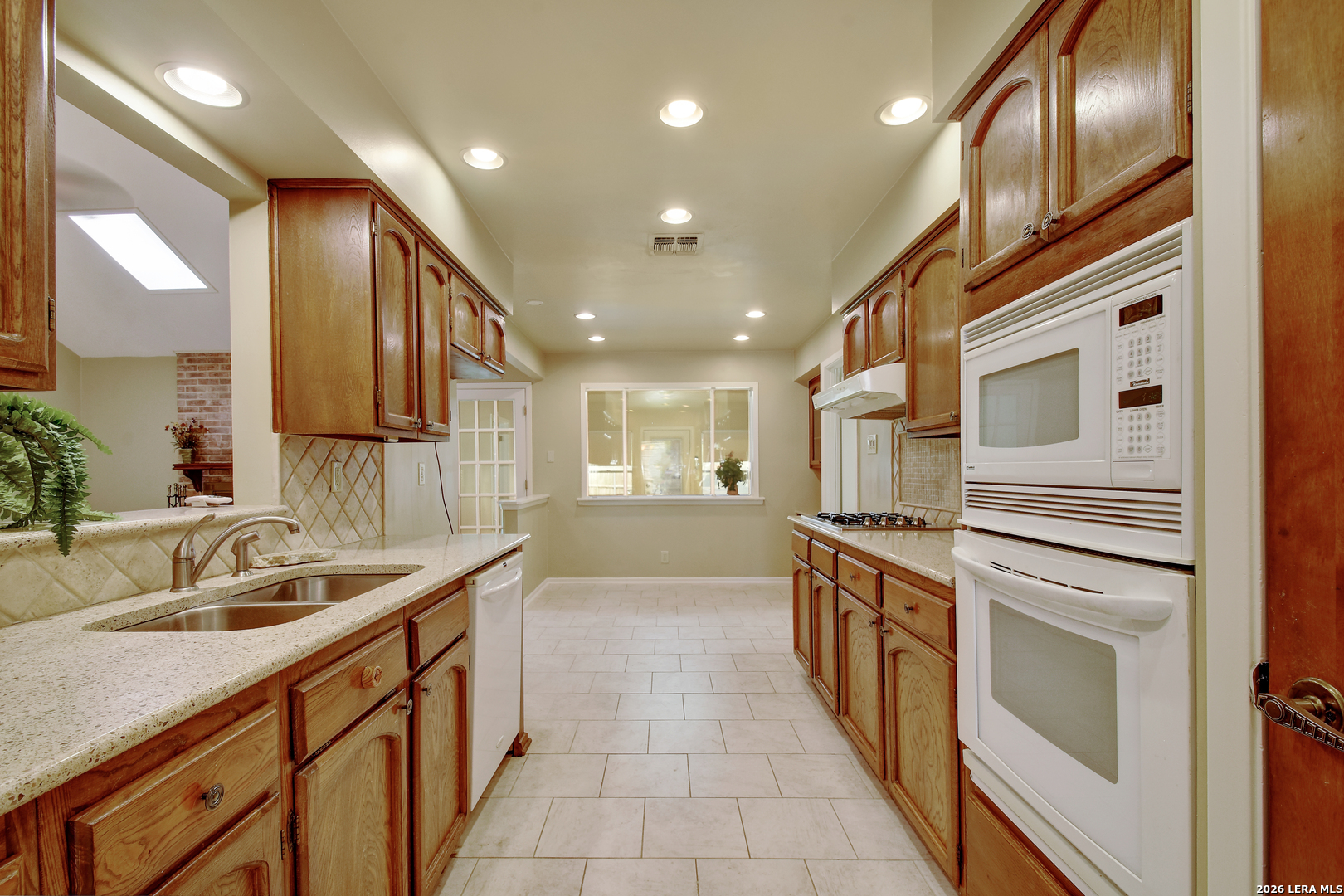 2206 Blueberry Hill Street San Antonio TX 78232