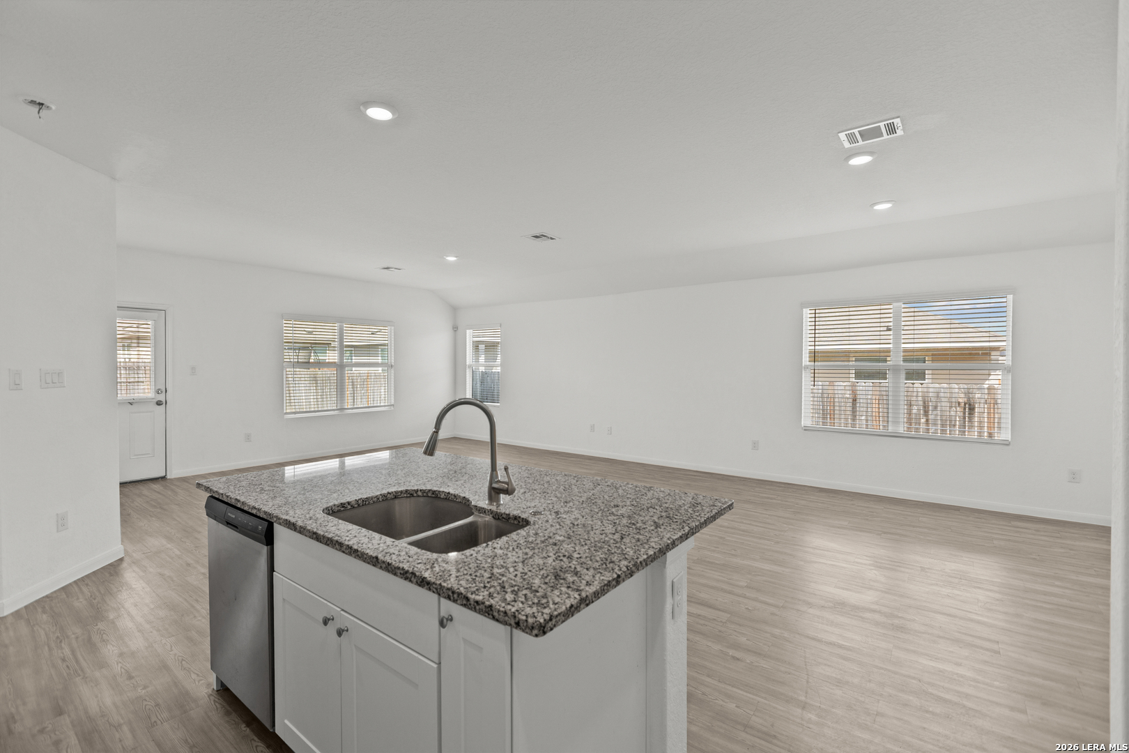 7015 Pail San Antonio TX 78252