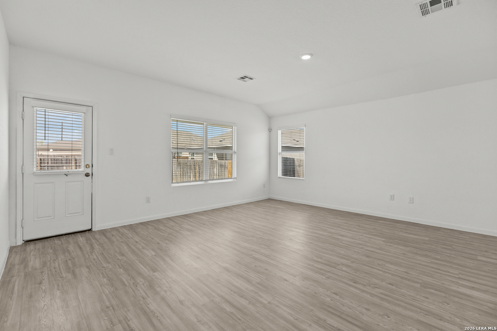 7015 Pail San Antonio TX 78252