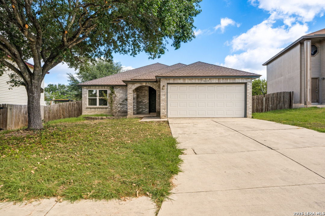 8015 Chestnut Gate Drive Converse TX 78109