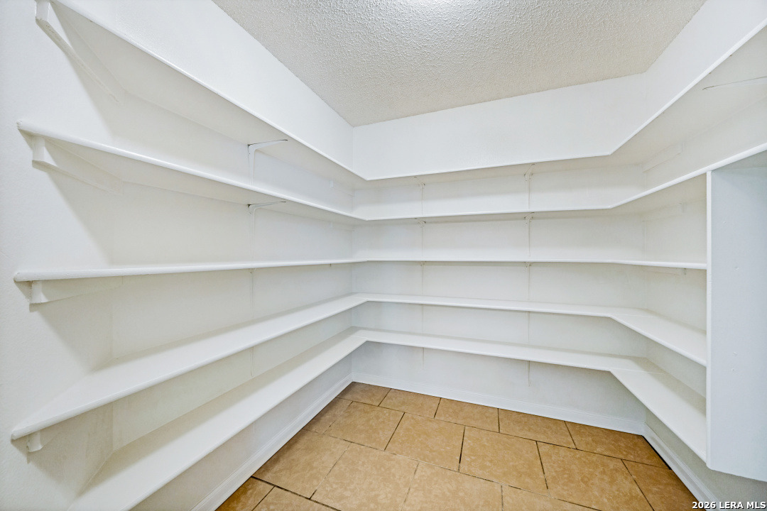 8015 Chestnut Gate Drive Converse TX 78109