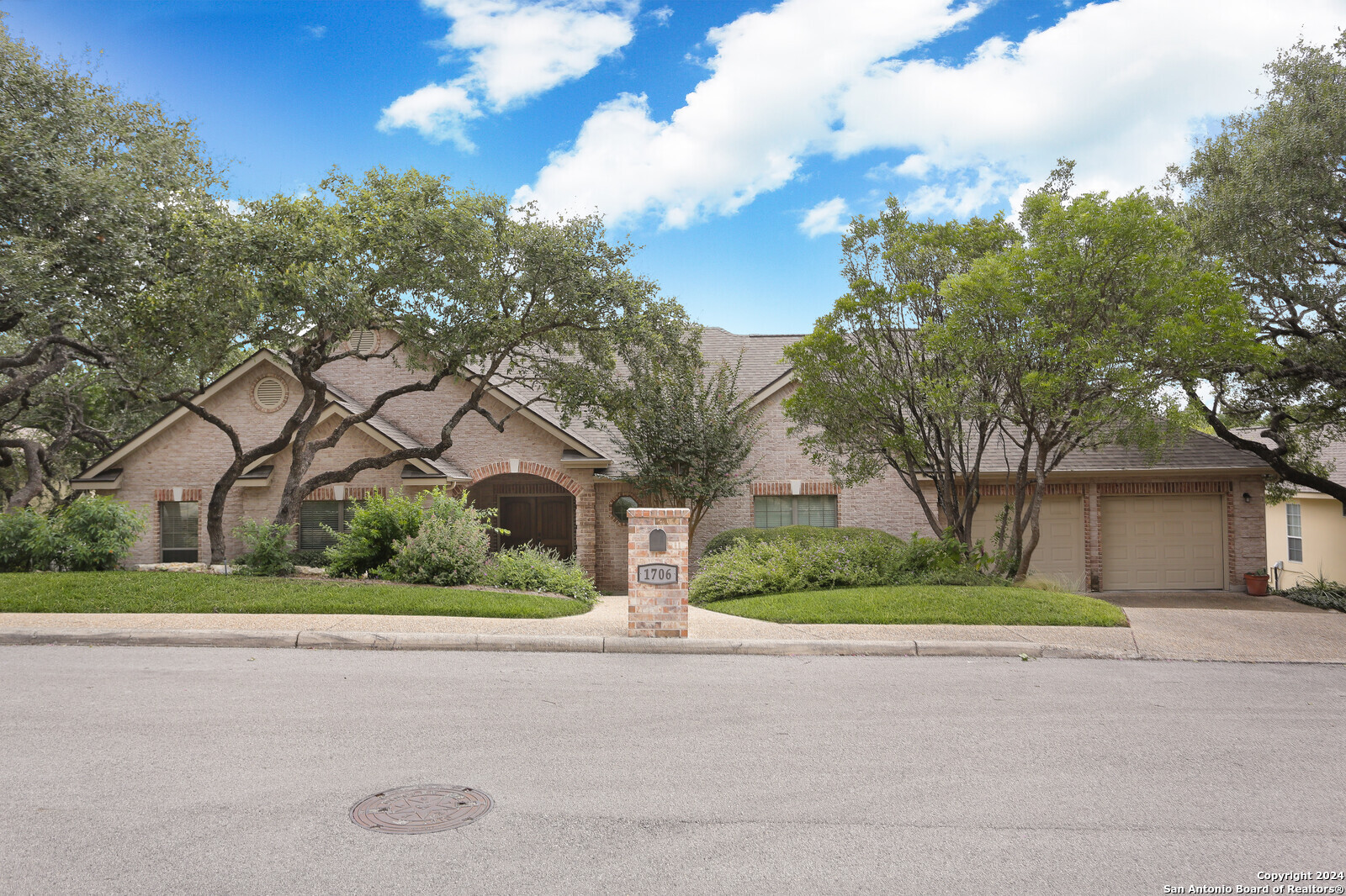 1706 Fawn Bluff San Antonio TX 78248