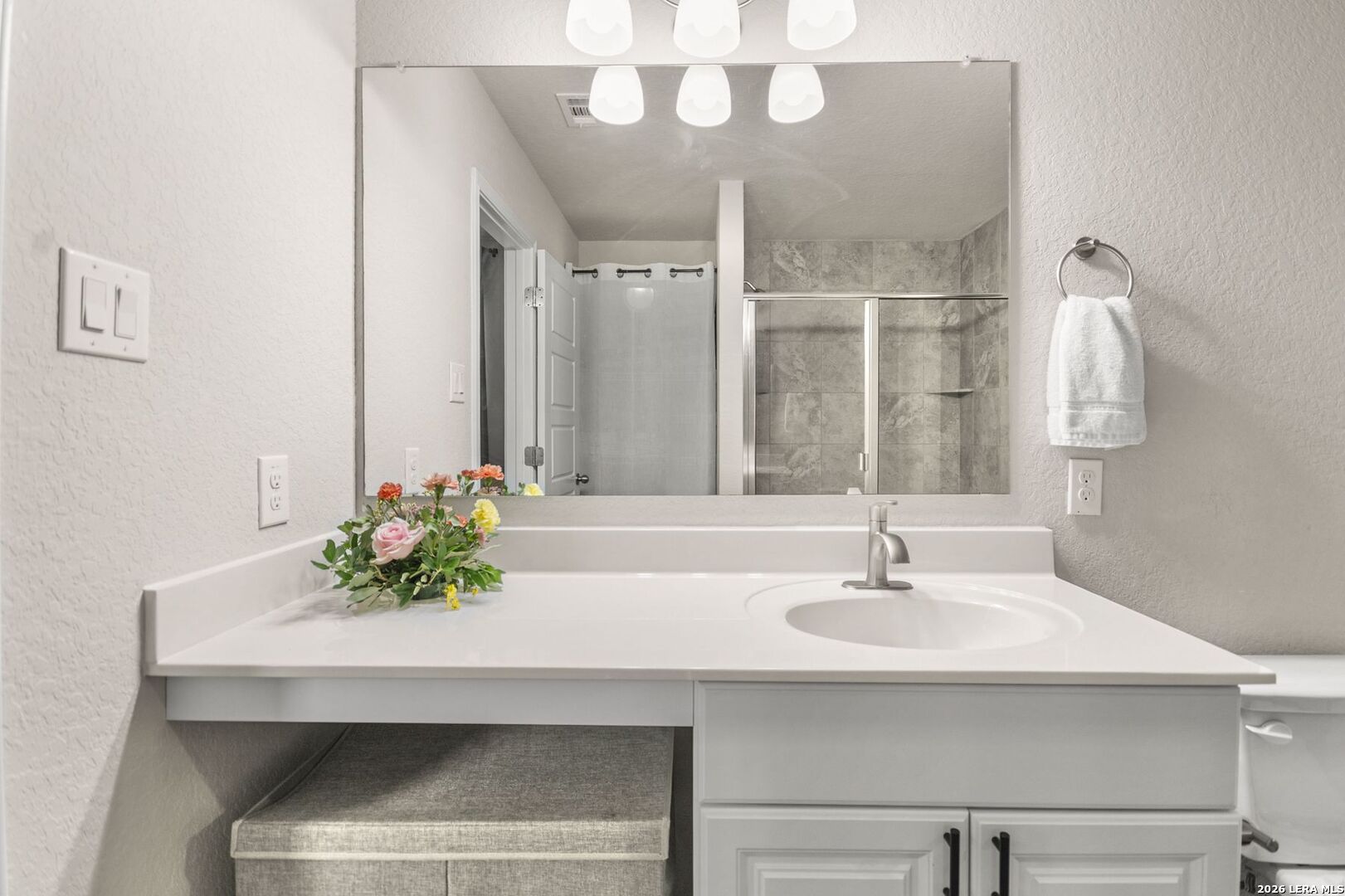 9034 Alvarado Bend San Antonio TX 78245